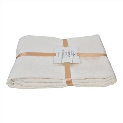 Ket z rzucaniem bielizny